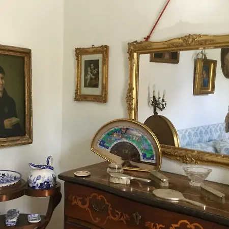 Tenuta Il Palazzasso Bed and Breakfast *